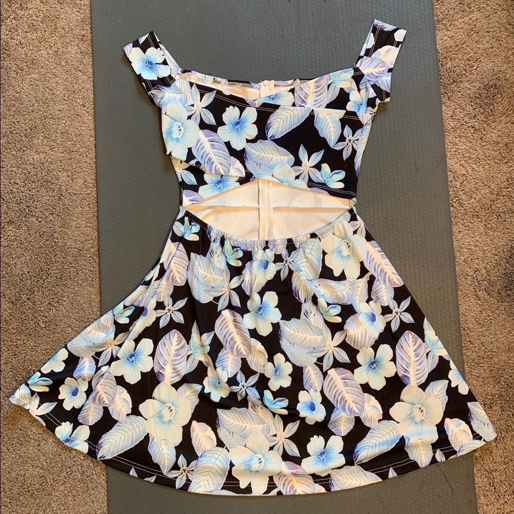 Blue and black floral print dress with cutout
